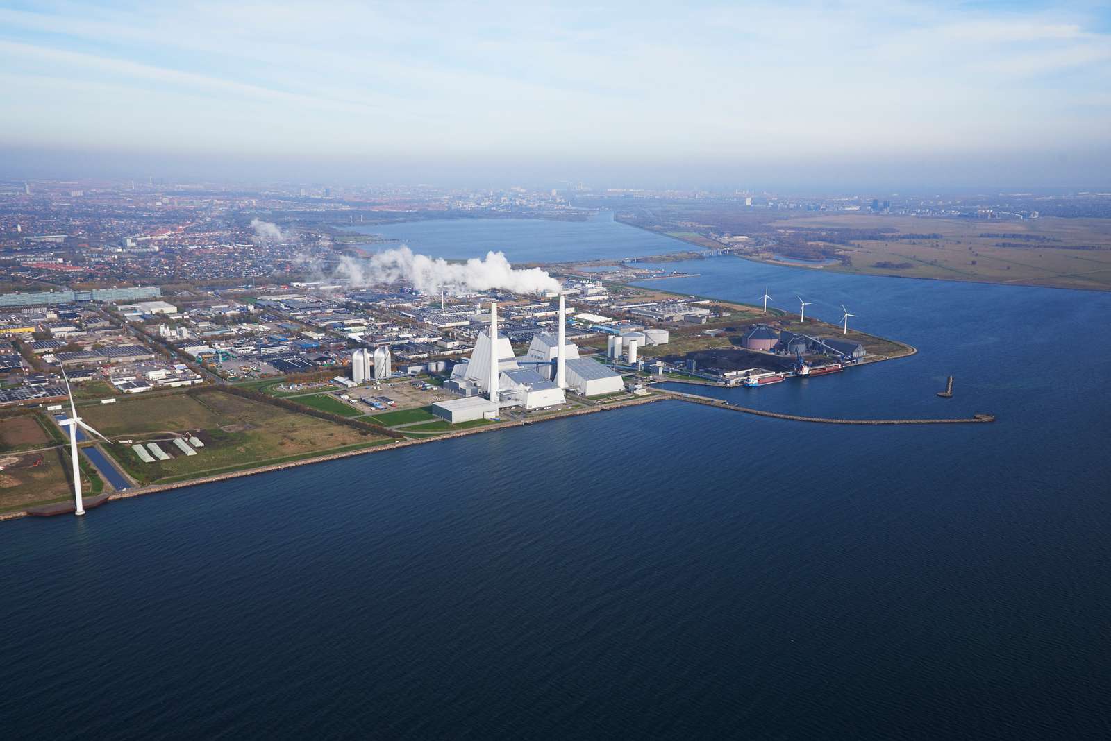 rsted plans carbon capture at Avedre Power Station as part of the Green  Fuels for Denmark project