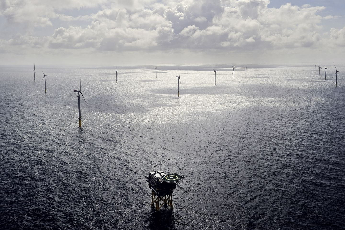 Photo from Borkum Riffgrund 1 Offshore Wind Farm adjacent to the planned Borkum Riffgrund 3 project. Click to download image.