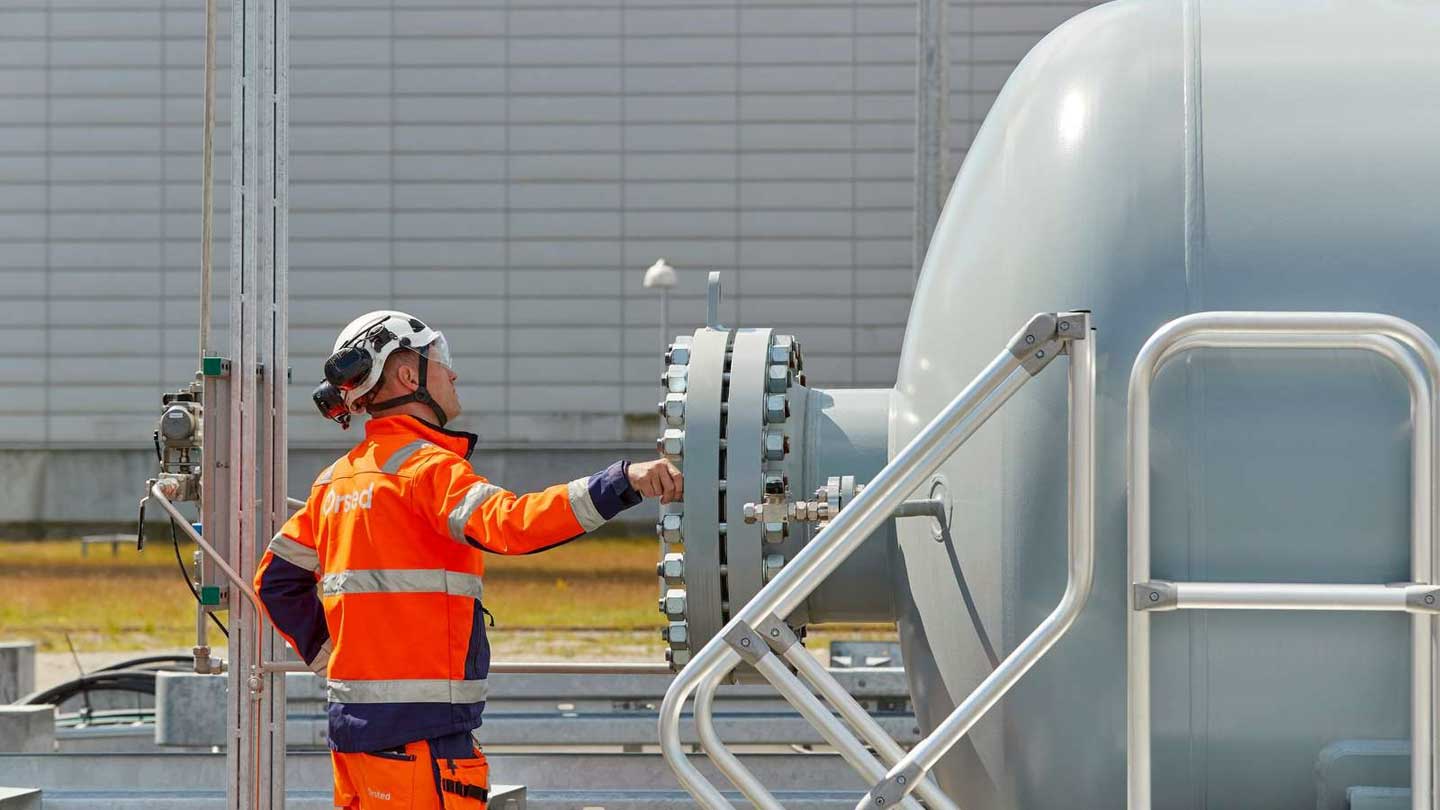 Worker at an Orsted renewable hydrogen plant