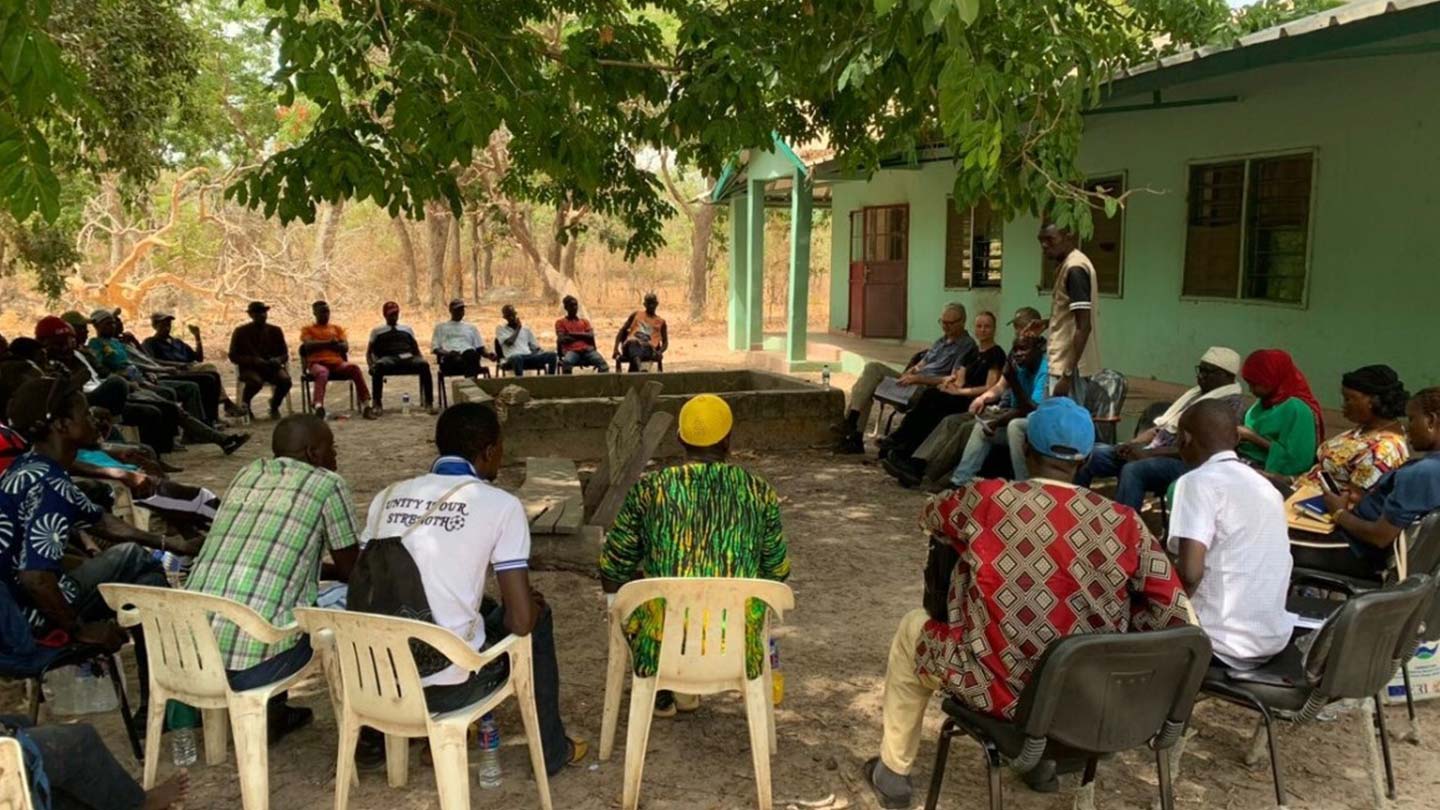 A village in The Gambia discusses the mangrove restoration project.