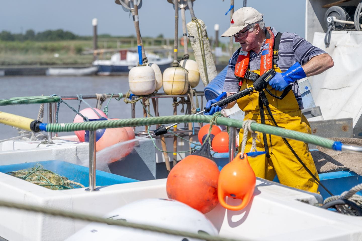 Simon Drake, from Southwold Fishermen’s Association, with pressure washer