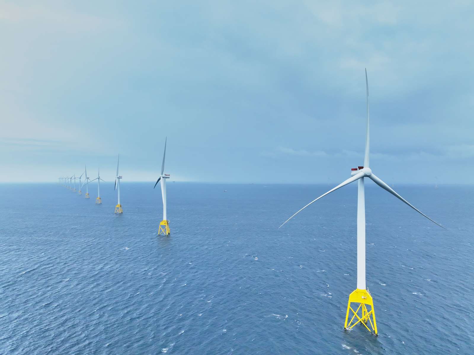 Earnings from Ørsted ‘s offshore sites reached all-time high for the first quarter of 2023 and Ørsted has taken the final investment decision on its 920 MW Greater Changhua 2b and 4 offshore wind farms in Taiwan.