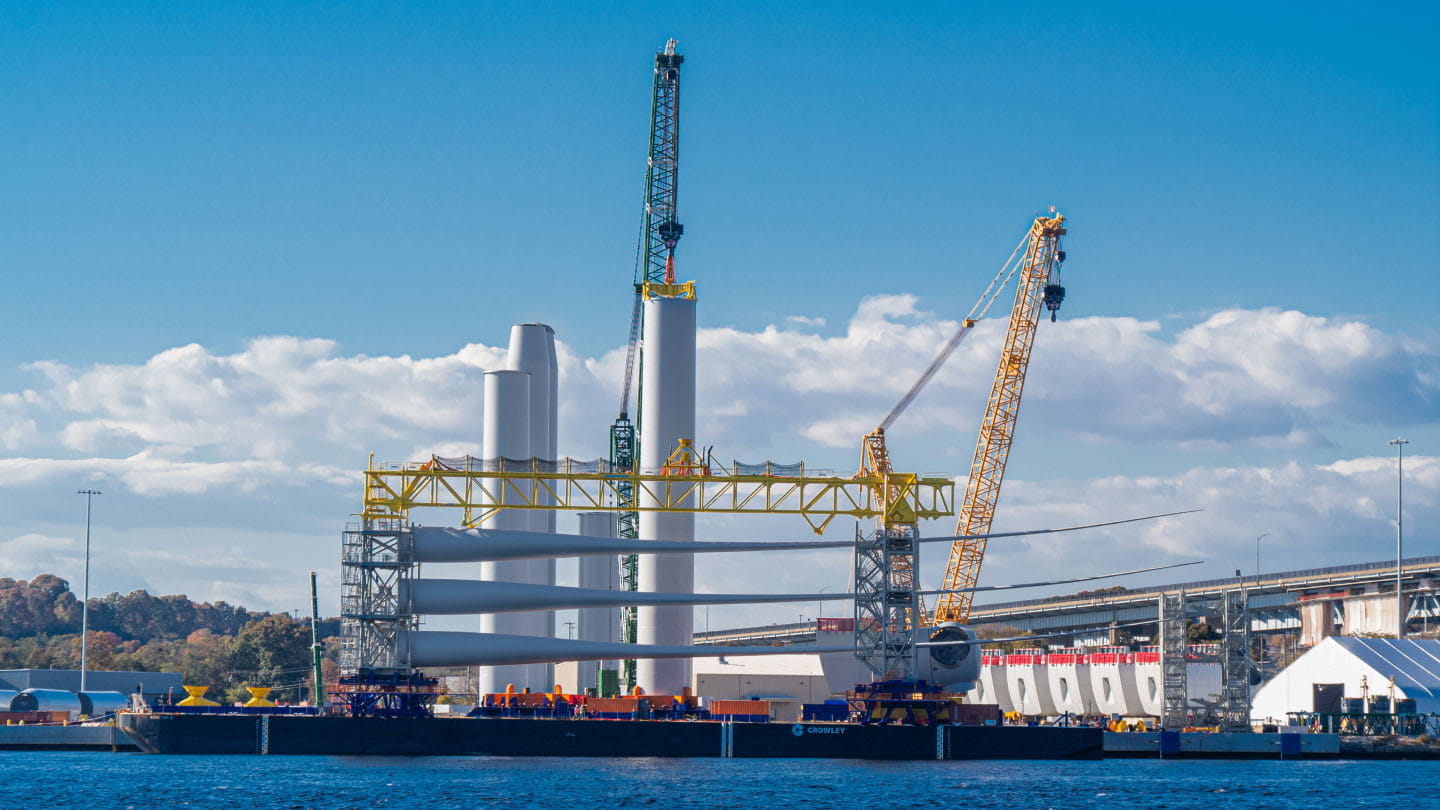 Constructing wind turbines