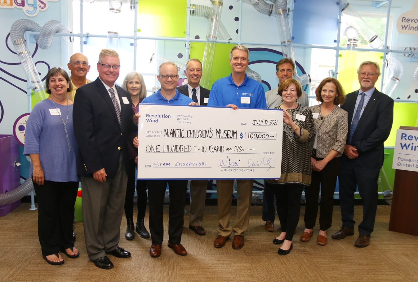 John Burkhardt, Niantic Children's Museum Board President, David Ortiz, Ørsted Head of Market Affairs for New England, Mike Ausere, Eversource Vice President of Business Development, Mark Nickerson, East Lyme First Selectman, State Senator Paul Formica, and several other Niantic Children's Museum board members.